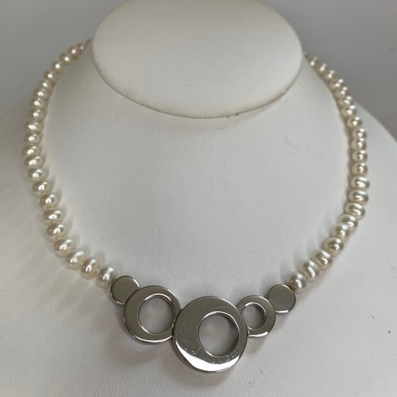 Misaki 925 Pearl & Silver Circle Pendant Necklace - Picture 1 of 5